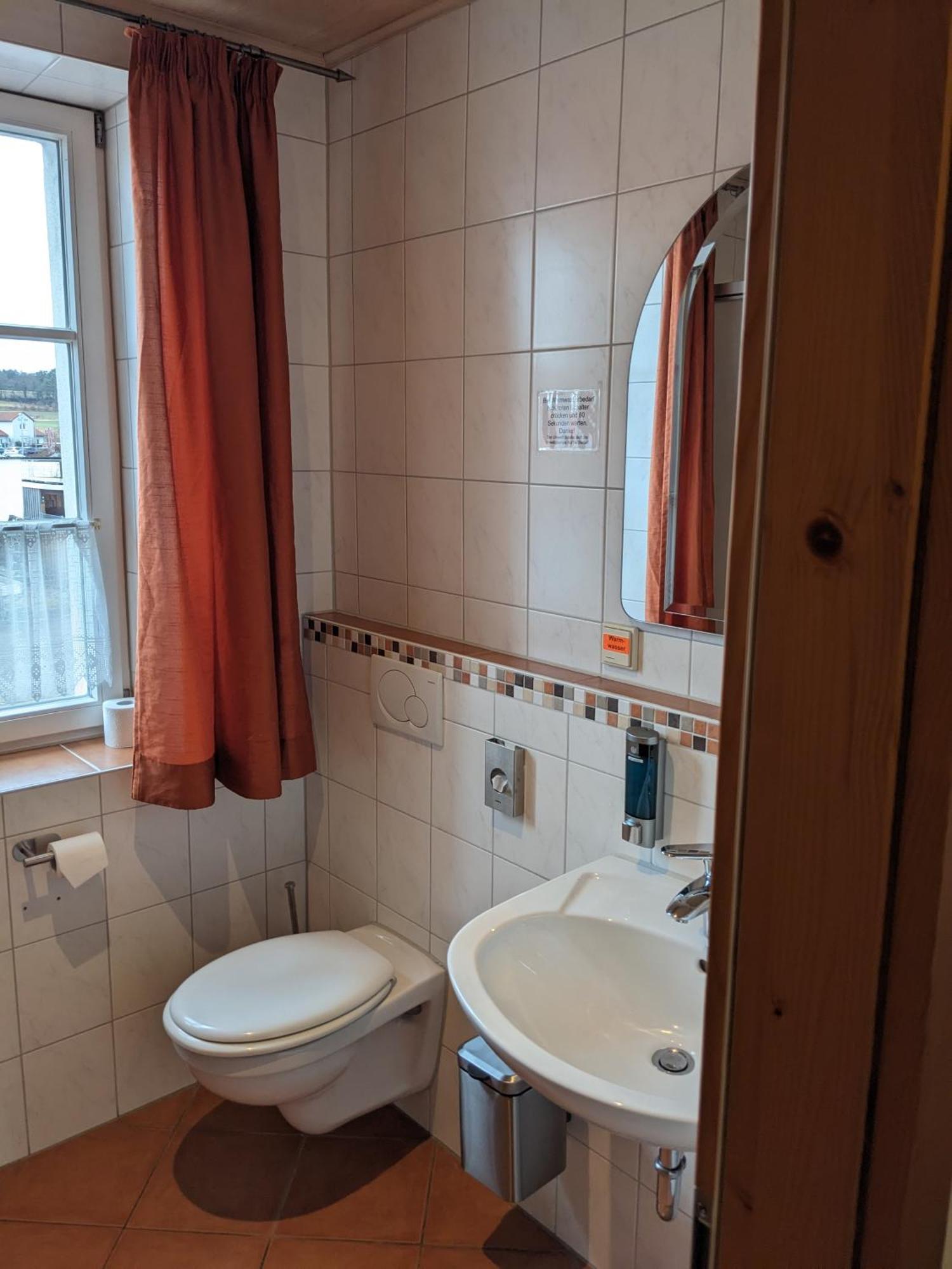 Gasthaus Zum Hirschen Muhr am See Bagian luar foto